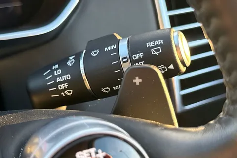 35 of 50 for Land Rover Range Rover 3.0 D300 MHEV Vogue SE SUV 5dr Diesel Auto 4WD Euro 6 (s/s) (300 ps)