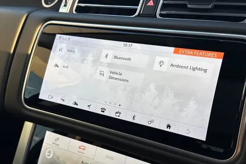 39 of 50 for Land Rover Range Rover 3.0 D300 MHEV Vogue SE SUV 5dr Diesel Auto 4WD Euro 6 (s/s) (300 ps)