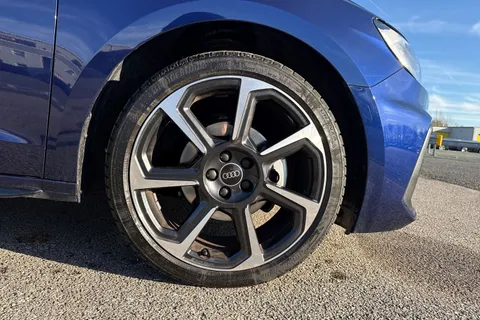 PJ25LNA Audi A1 Black Edition 35 TFSI 150 PS S tronic Thumbnail #10