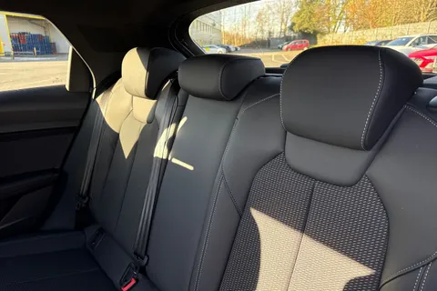 PJ25LNA Audi A1 Black Edition 35 TFSI 150 PS S tronic Thumbnail #19