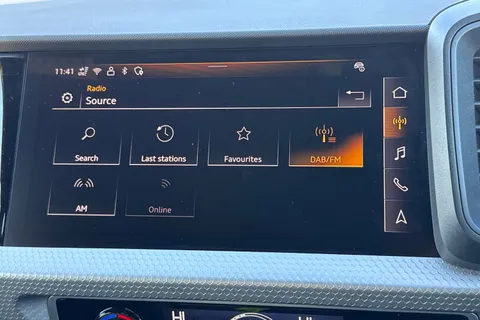 PJ25LNA Audi A1 Black Edition 35 TFSI 150 PS S tronic Thumbnail #36