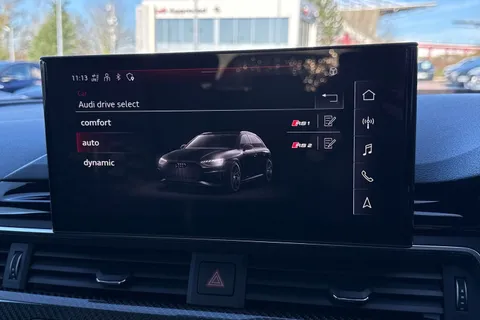 29 of 67 for Audi RS 4 Avant RS 4 Avant Carbon Black 450 PS tiptronic