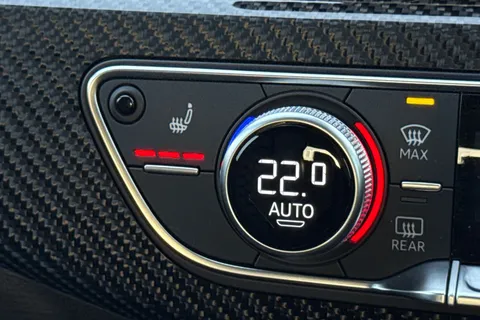 55 of 67 for Audi RS 4 Avant RS 4 Avant Carbon Black 450 PS tiptronic