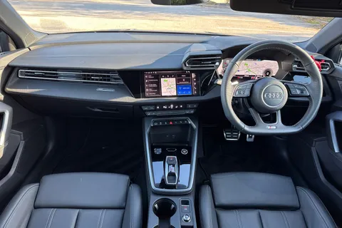 KO74HGA Audi A3 Black Edition 35 TFSI 150 PS S tronic Thumbnail #32