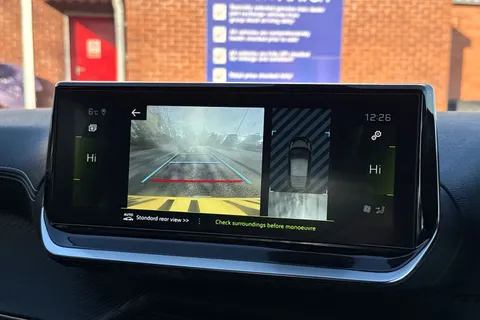 35 of 47 for PEUGEOT 208 1.2 PureTech GT EAT Euro 6 (s/s) 5dr