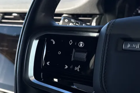 KM74FHH Land Rover Discovery Sport 2.0 D200 Dynamic HSE 5dr Thumbnail #35