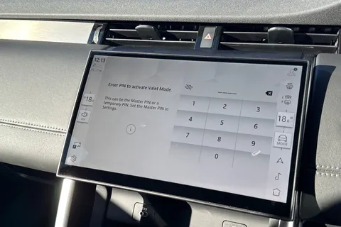 KM74FHH Land Rover Discovery Sport 2.0 D200 Dynamic HSE 5dr Thumbnail #40