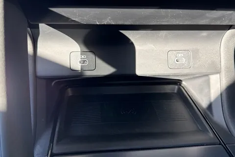 KM74FHH Land Rover Discovery Sport 2.0 D200 Dynamic HSE 5dr Thumbnail #41