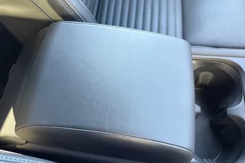 KM74FHH Land Rover Discovery Sport 2.0 D200 Dynamic HSE 5dr Thumbnail #45