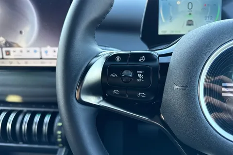 DF25YUK BYD ATTO 3 60.48kWh Comfort Auto 5dr Thumbnail #42