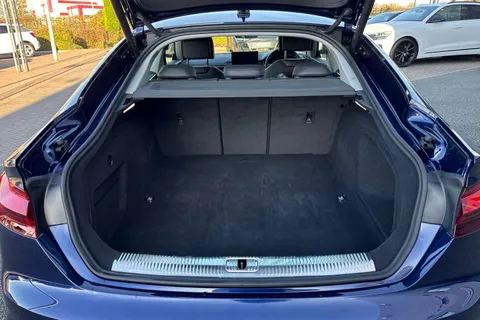 HJ73ZNS Audi A5 Sport 35 TFSI  150 PS S tronic Thumbnail #8