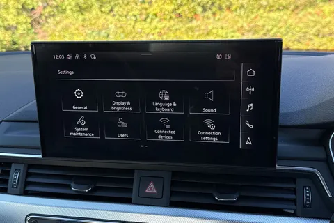 HJ73ZNS Audi A5 Sport 35 TFSI  150 PS S tronic Thumbnail #39