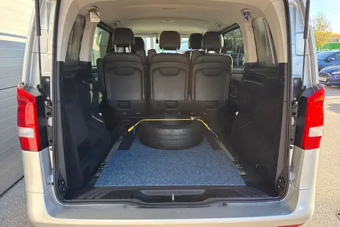 YC66JNX Mercedes-Benz Vito 2.1 116 CDI BlueTEC Sport Crew Van RWD L1 Euro 6 (s/s) 5dr Thumbnail #8