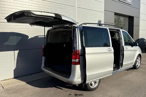 YC66JNX Mercedes-Benz Vito 2.1 116 CDI BlueTEC Sport Crew Van RWD L1 Euro 6 (s/s) 5dr Thumbnail #30