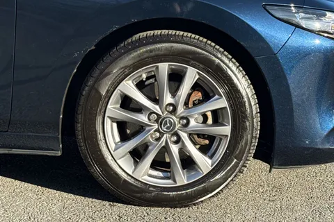 MX71WSY Mazda Mazda3 2.0 e-SKYACTIV-G MHEV SE-L Lux Euro 6 (s/s) 5dr Thumbnail #11