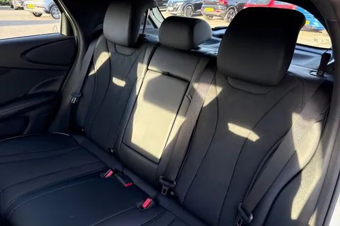 DA25EVH BYD Dolphin 44.9kWh Active Auto 5dr Thumbnail #14