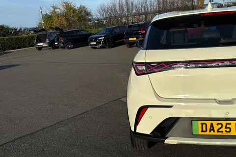 DA25EVH BYD Dolphin 44.9kWh Active Auto 5dr Thumbnail #33