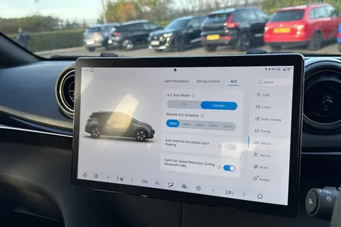 DA25EVH BYD Dolphin 44.9kWh Active Auto 5dr Thumbnail #54