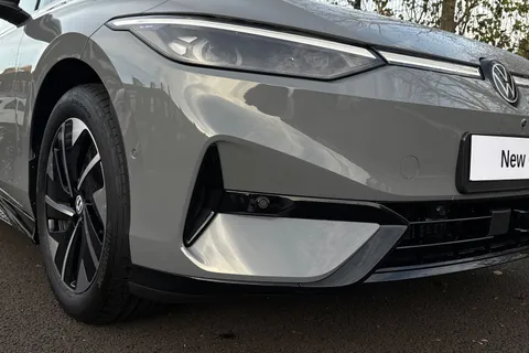  Volkswagen Id.7 Pro 77kWh Match Plus Tourer Auto 5dr Thumbnail #9