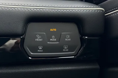  Volkswagen Id.7 Pro 77kWh Match Plus Tourer Auto 5dr Thumbnail #31