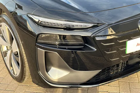 KJ25NPD Audi A6 E-Tron Avant 100kWh Performance S line Auto 5dr Thumbnail #10