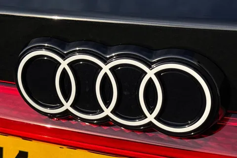 KJ25NPD Audi A6 E-Tron Avant 100kWh Performance S line Auto 5dr Thumbnail #54