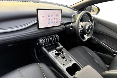 DG25RDO BYD ATTO 3 60.48kWh Comfort Auto 5dr Thumbnail #9