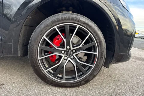 PK71MZF Audi Q5 Edition 1 40 TDI quattro 204 PS S tronic Thumbnail #11