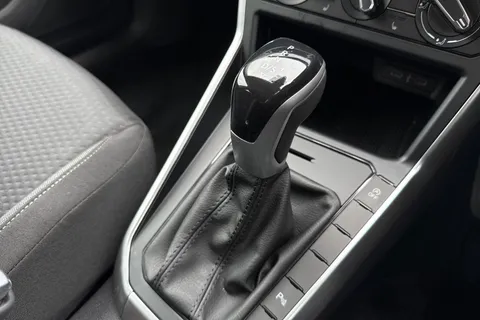 CX25ZFO Volkswagen Polo 1.0 TSI Match DSG ⭐Front & Rear parking sensors, Heated front seats⭐ Thumbnail #23