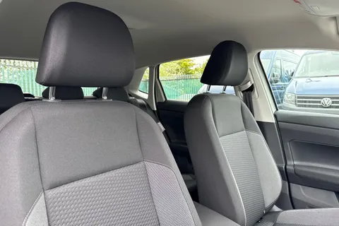 CX25ZFO Volkswagen Polo 1.0 TSI Match DSG ⭐Front & Rear parking sensors, Heated front seats⭐ Thumbnail #24