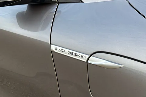 DG25RDO BYD ATTO 3 60.48kWh Comfort Auto 5dr Thumbnail #28