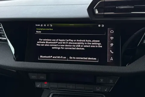 KM25HMA Audi A3 Black Edition 35 TFSI 150 PS S tronic Thumbnail #29