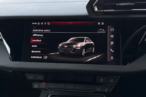 KM25HMA Audi A3 Black Edition 35 TFSI 150 PS S tronic Thumbnail #33