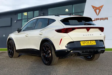 KP25ECY CUPRA Formentor 2.0 TSI VZ3 DSG 4Drive Euro 6 (s/s) 5dr Thumbnail #3