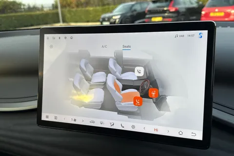 DG25RDO BYD ATTO 3 60.48kWh Comfort Auto 5dr Thumbnail #55