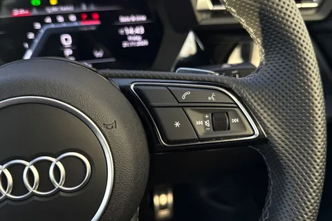 KM25HMA Audi A3 Black Edition 35 TFSI 150 PS S tronic Thumbnail #54