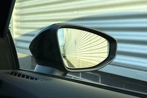 KM25HMA Audi A3 Black Edition 35 TFSI 150 PS S tronic Thumbnail #62