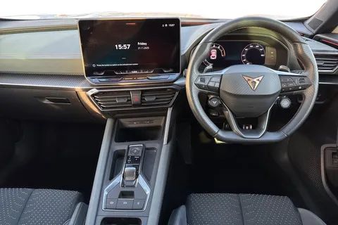 KP25ECY CUPRA Formentor 2.0 TSI VZ3 DSG 4Drive Euro 6 (s/s) 5dr Thumbnail #19