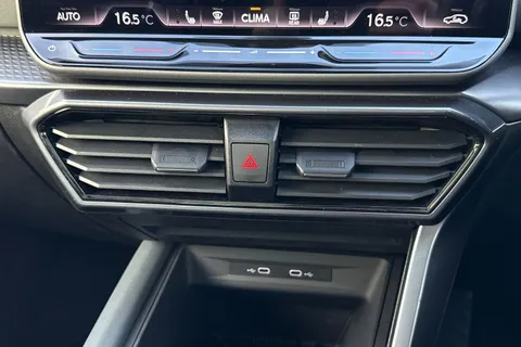 KP25ECY CUPRA Formentor 2.0 TSI VZ3 DSG 4Drive Euro 6 (s/s) 5dr Thumbnail #23