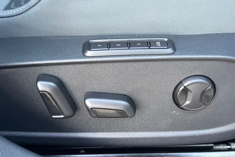 KP25ECY CUPRA Formentor 2.0 TSI VZ3 DSG 4Drive Euro 6 (s/s) 5dr Thumbnail #33