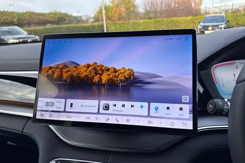 DG75WSW BYD Seal U 1.5 DM-i 26.6kWh Comfort CVT Auto Euro 6 (s/s) 5dr Thumbnail #12