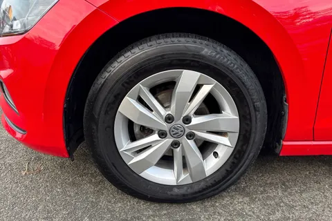 13 of 42 for Volkswagen Polo 1.0 EVO 80 SE 5dr | Bluetooth mobile phone interface | DAB