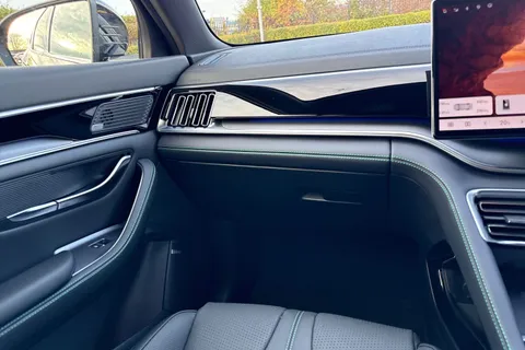 DG75WNO BYD Seal U 1.5 DM-i 26.6kWh Comfort CVT Auto Euro 6 (s/s) 5dr Thumbnail #15