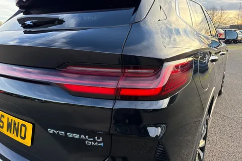 DG75WNO BYD Seal U 1.5 DM-i 26.6kWh Comfort CVT Auto Euro 6 (s/s) 5dr Thumbnail #16