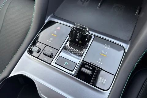 DG75WNO BYD Seal U 1.5 DM-i 26.6kWh Comfort CVT Auto Euro 6 (s/s) 5dr Thumbnail #20