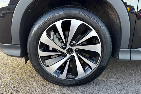 DG75WNO BYD Seal U 1.5 DM-i 26.6kWh Comfort CVT Auto Euro 6 (s/s) 5dr Thumbnail #24