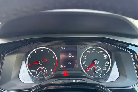 26 of 42 for Volkswagen Polo 1.0 EVO 80 SE 5dr | Bluetooth mobile phone interface | DAB