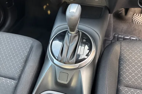 LL25TNF Nissan Juke 1.0 DIG-T Acenta Premium DCT Auto Euro 6 (s/s) 5dr Thumbnail #24