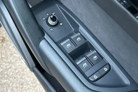 KS74XML Audi Q5 Black Edition 45 TFSI quattro 265 PS S tronic Thumbnail #29