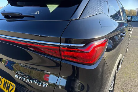 DG75WMZ BYD ATTO 3 60.48kWh Design Auto 5dr Thumbnail #16